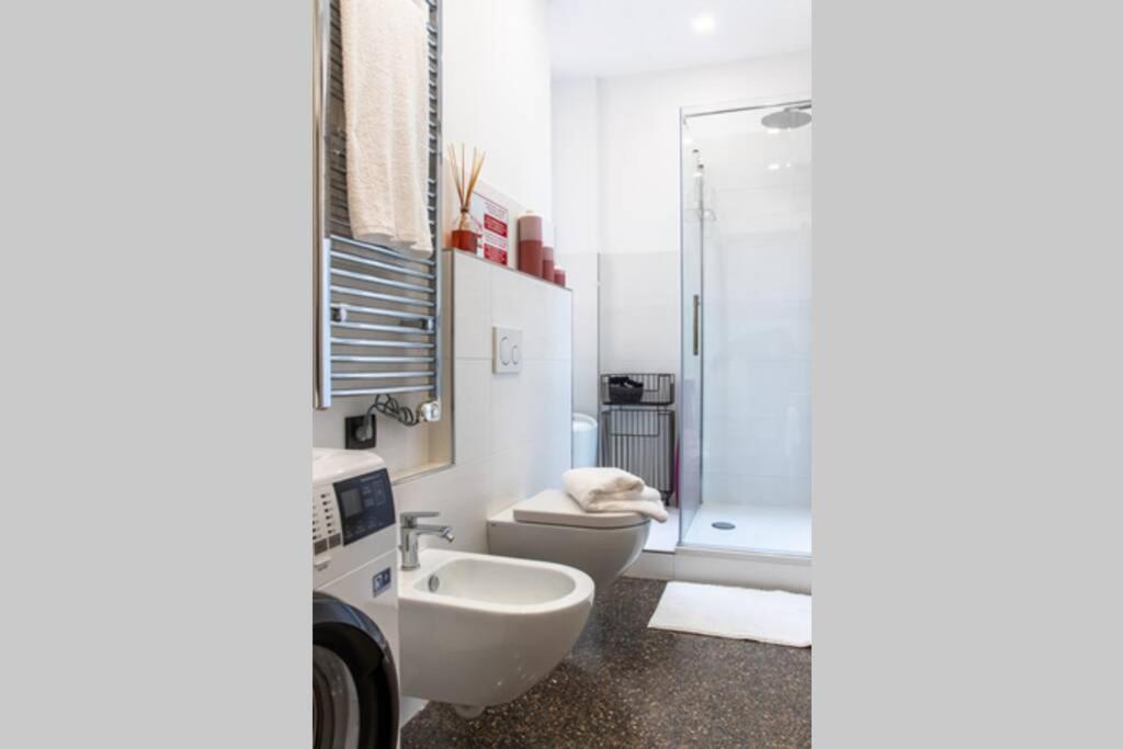 Apartmán Largodoria - Viaarchivolto, Box Auto Privato Incluso Albenga Exteriér fotografie