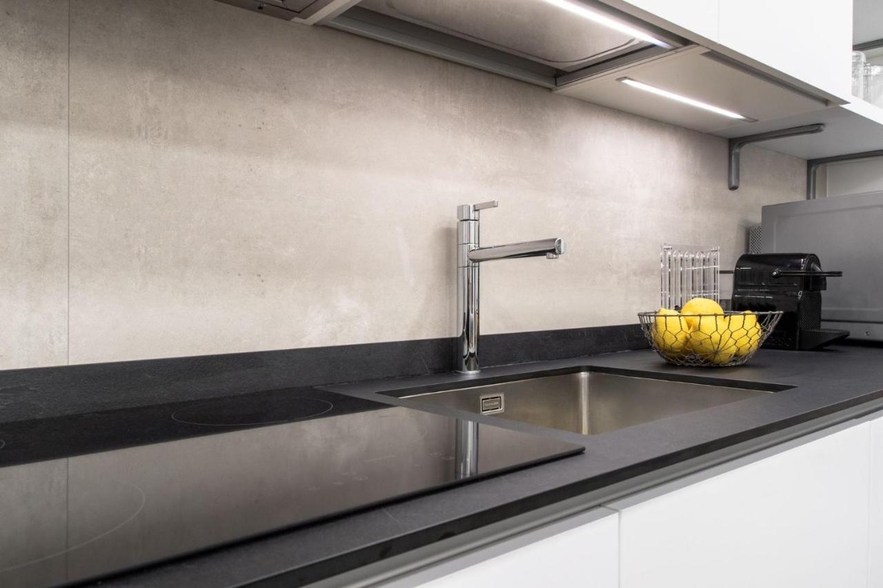 Apartmán Largodoria - Viaarchivolto, Box Auto Privato Incluso Albenga Exteriér fotografie